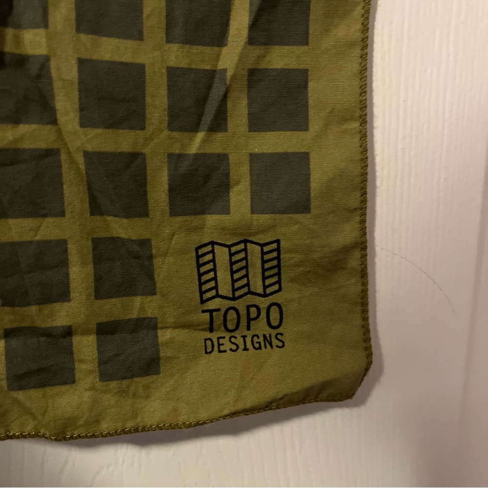 Topo Designs Bandana - Picture 4 of 4